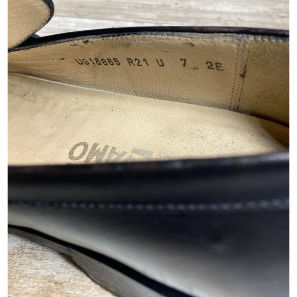 Salvatore Ferragamo Shoes Mens 39 EU 7 2E US Black Penny Loafer UG18865 main image 4
